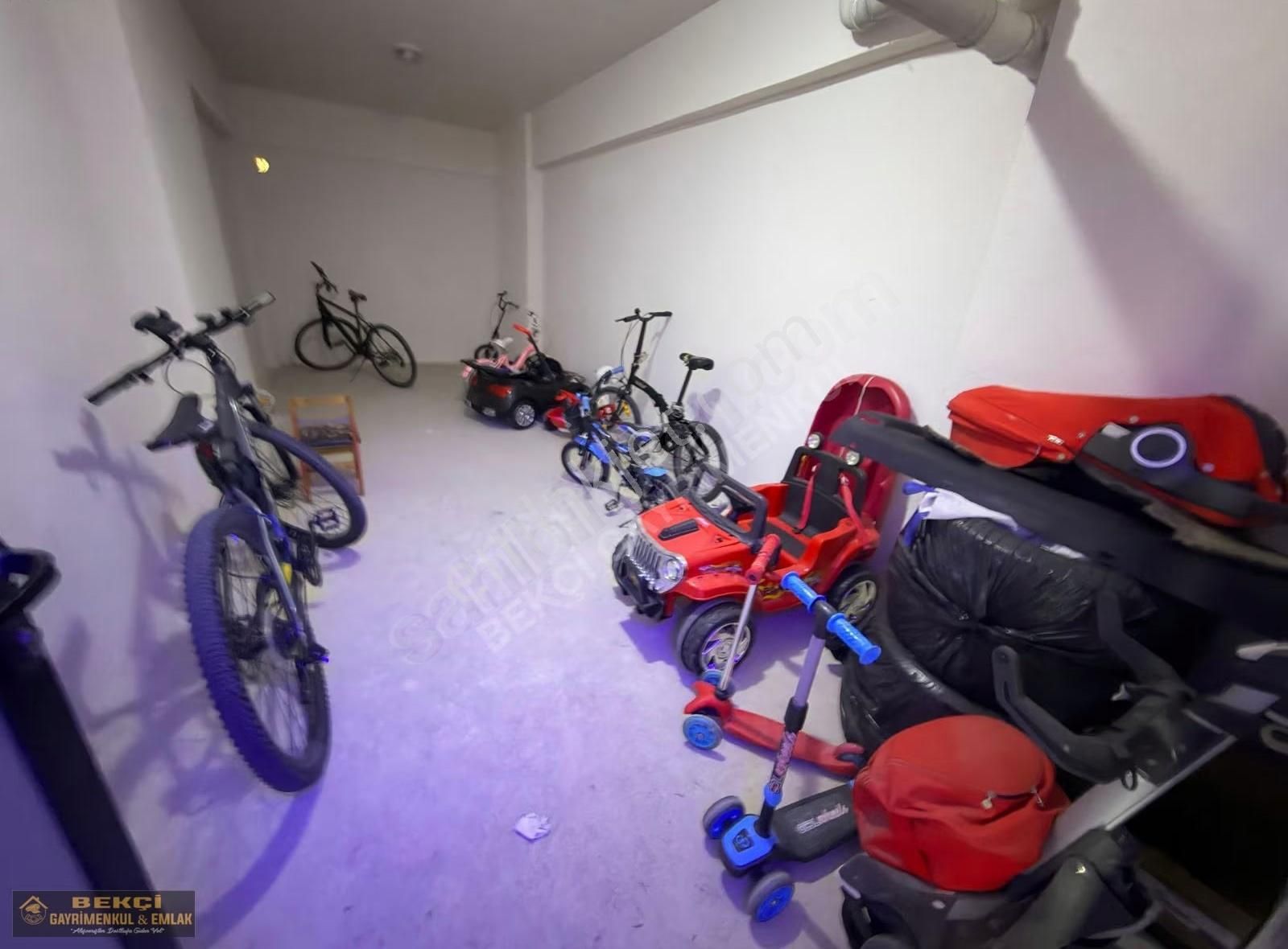 Gölbucağında 3+1 Müstakil Garajlı Ebeveyn Banyolu 2 Yaşında - Görsel 2