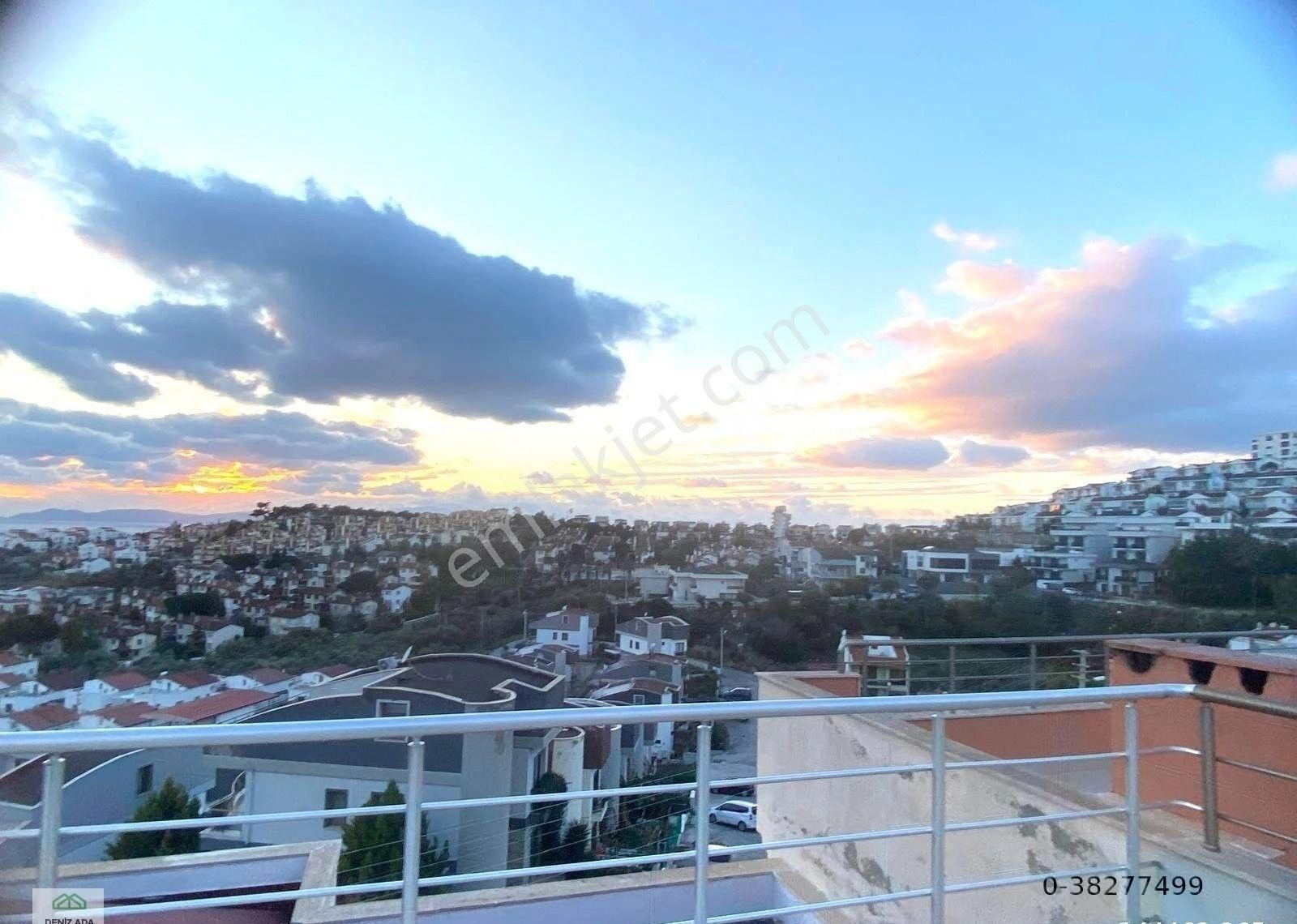 Kuşadası’nın Kalbinde Kadınlar Denizi Mahallesi’nde, Tam Panoramik Deniz Manzaralı 1+1 Satılık Daire - Görsel 25