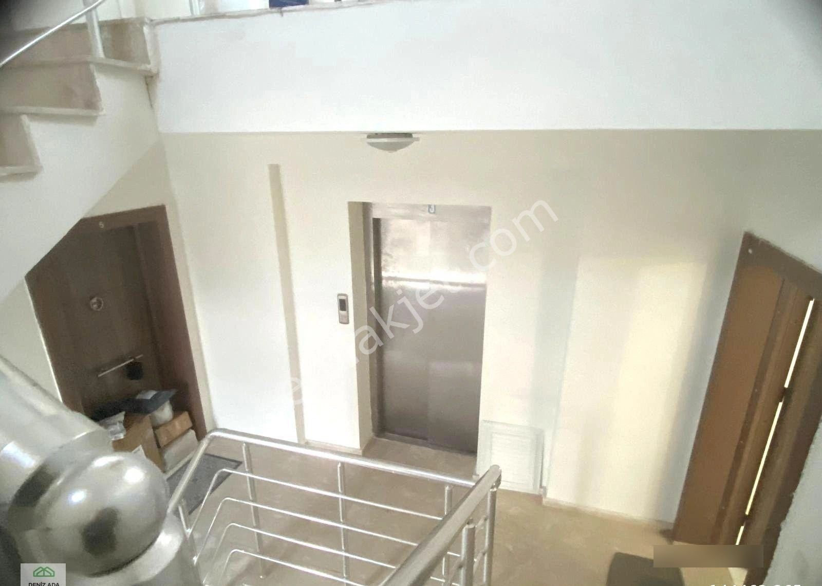 Kuşadası’nın Kalbinde Kadınlar Denizi Mahallesi’nde, Tam Panoramik Deniz Manzaralı 1+1 Satılık Daire - Görsel 27