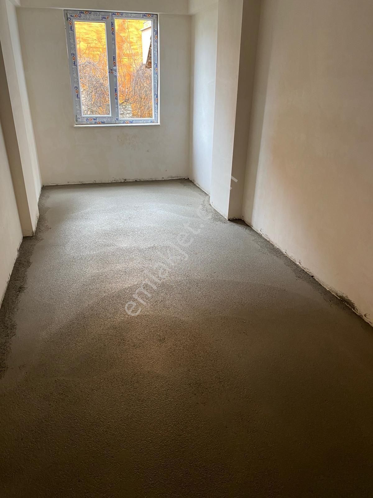 Roma' Dan Cerrah' Da Satılık Daire - Görsel 14