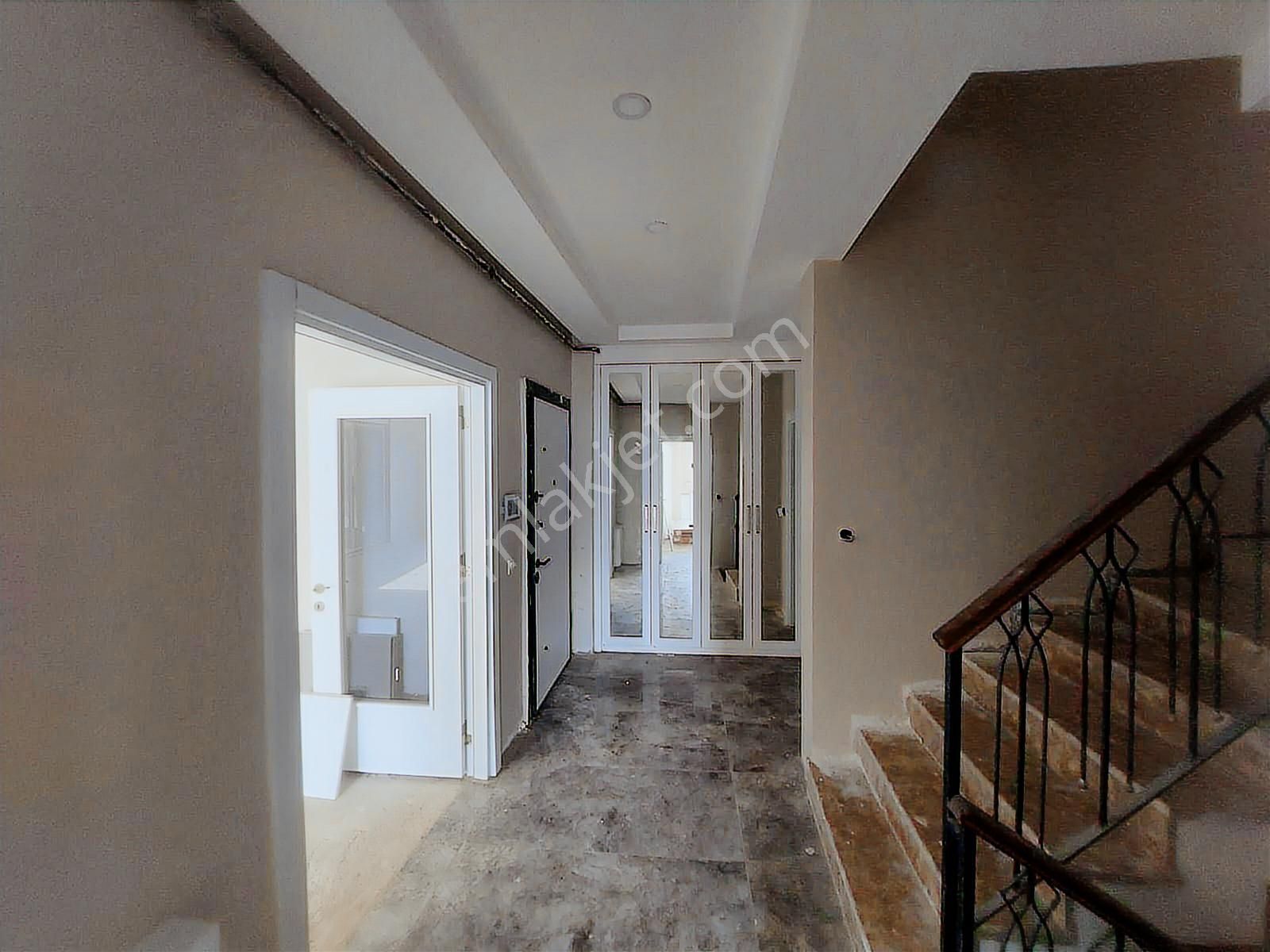 Beylikdüzü Dereağzında Satılık 5+1 Villa - Görsel 10