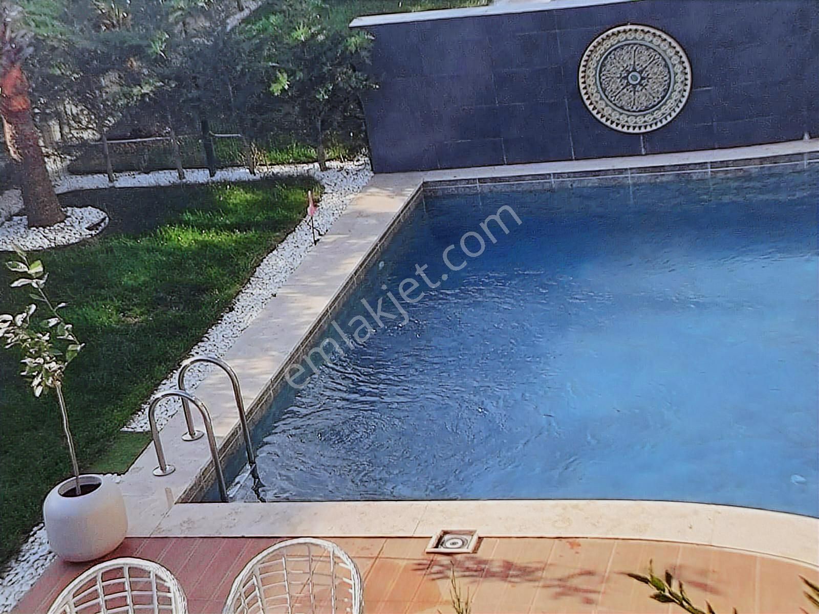 Beylikdüzü Dereağzında Satılık 5+1 Villa - Görsel 27