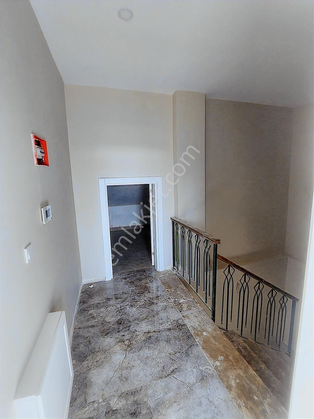 Beylikdüzü Dereağzında Satılık 5+1 Villa - Görsel 9