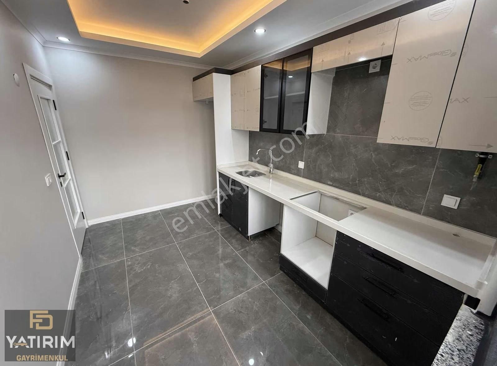 İstasyon Cad.yakını 2+1 Asansörlü Lüks Ara Kat Daire - Görsel 4