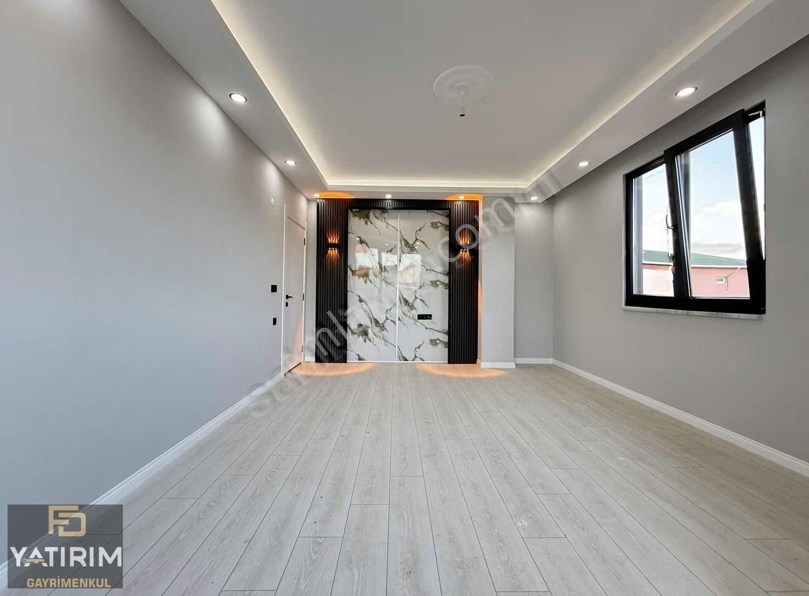Darıca Merkez 'de 2+1 90 M2 Asansörlü Ara Kat Daire