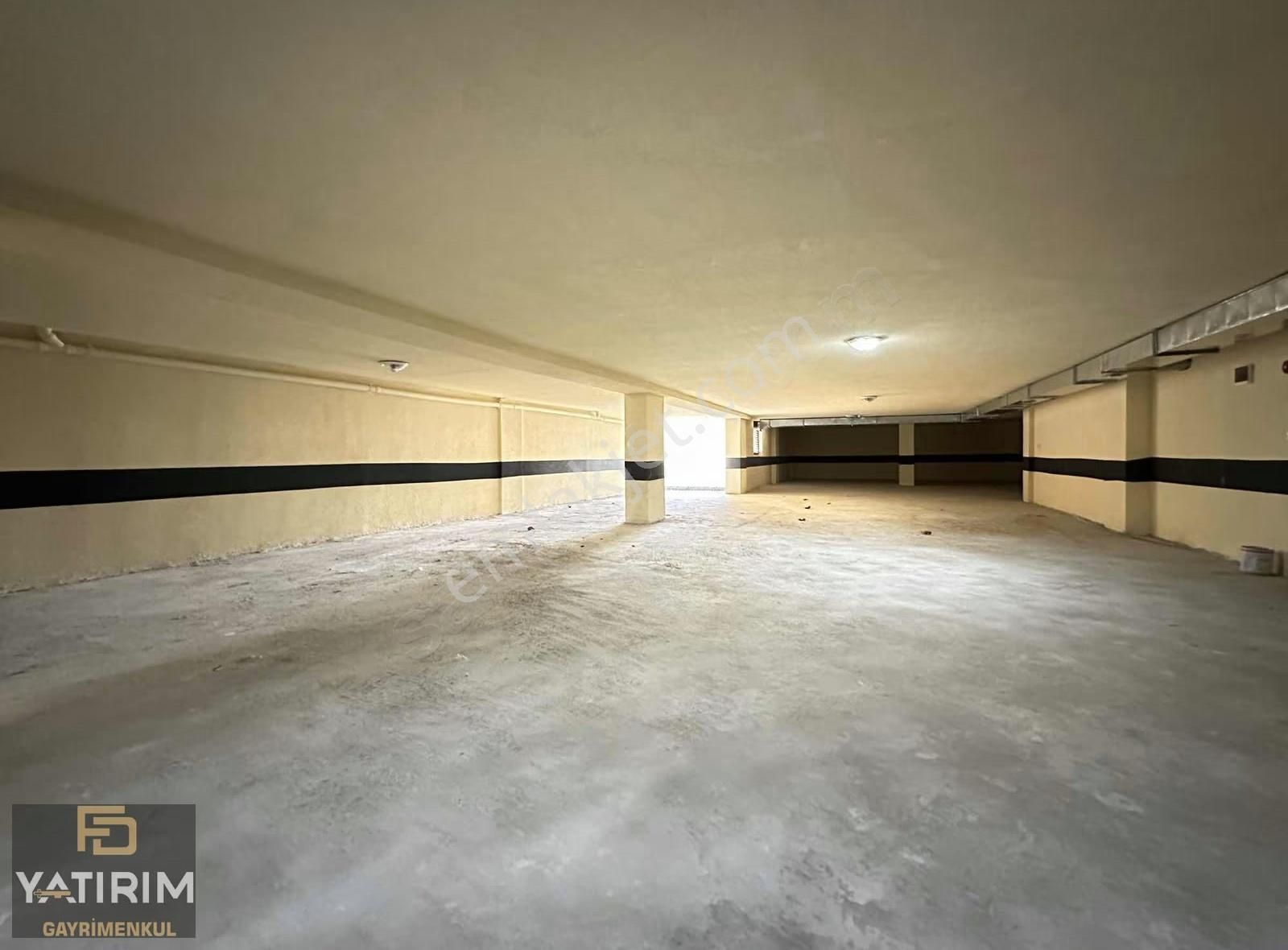 Millet Bahçesi Yakını 4+1 250 M2 Asansörlü Otopaklı Dubleks - Görsel 9