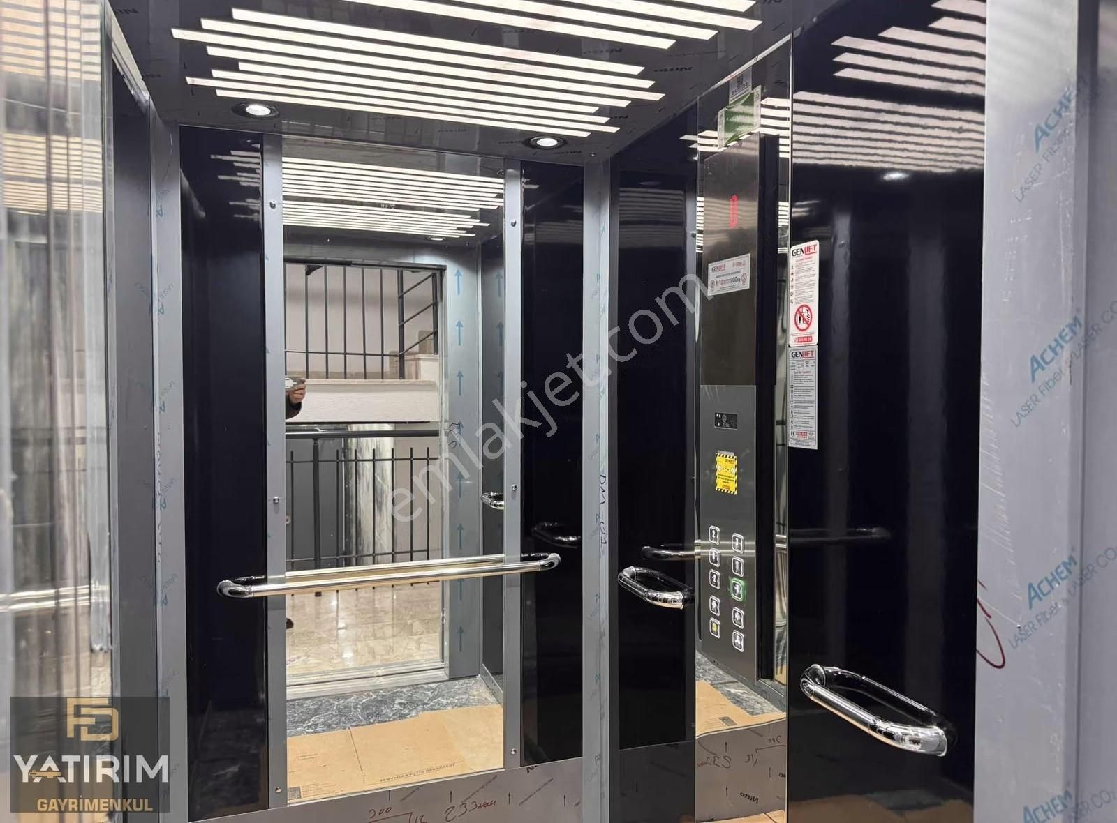 Millet Bahçesi Yakını 4+1 250 M2 Asansörlü Otopaklı Dubleks - Görsel 2