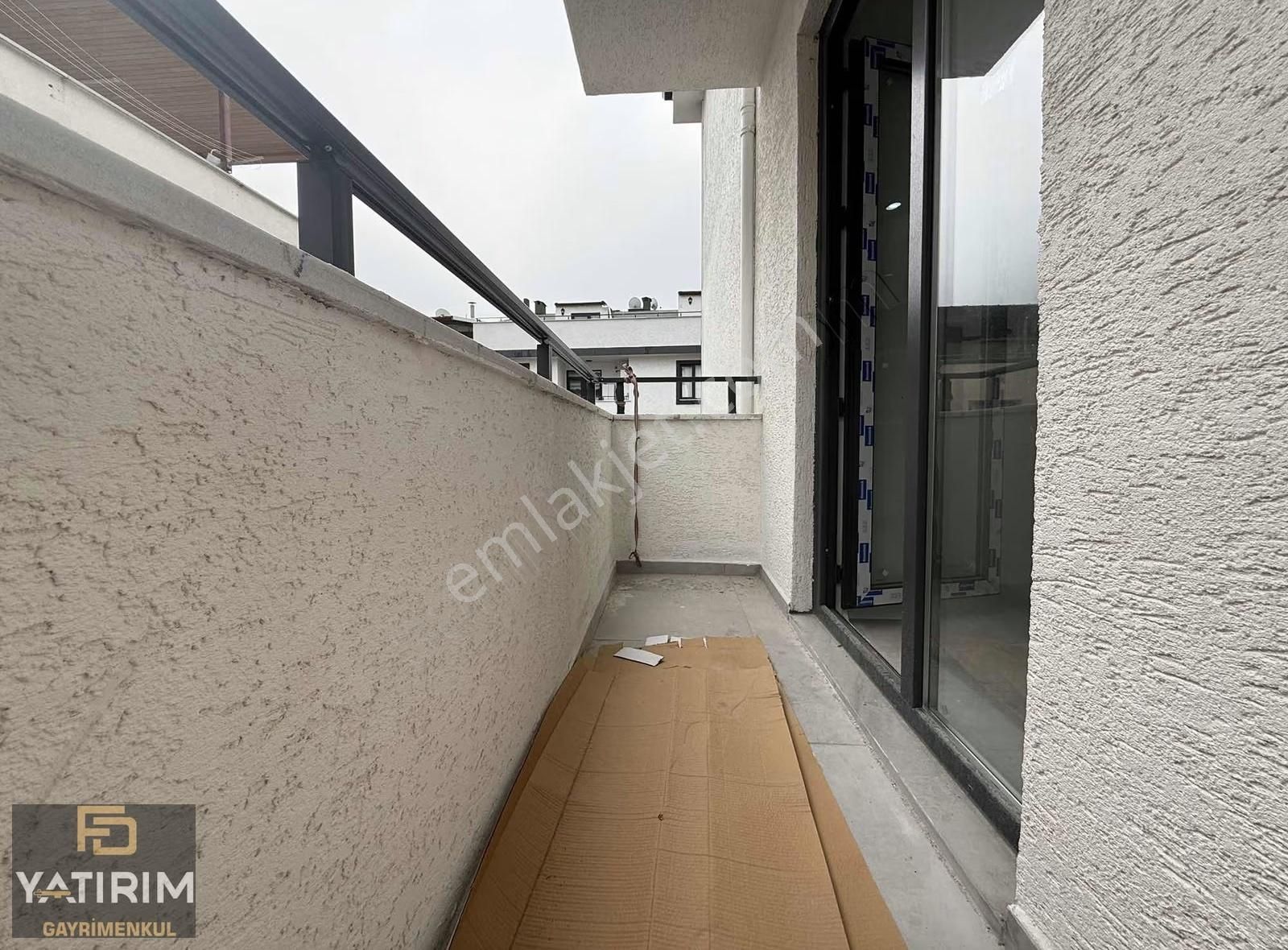 Atatürk Cad.üstü 2+1 Asansörlü Lüks Ara Kat - Görsel 11