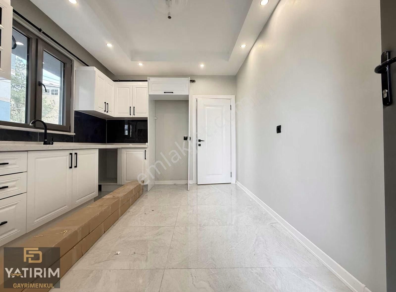 Hastane Ve Metro Durağı Yakını 3+1 150 M2 Bahçe Dubleksi - Görsel 4