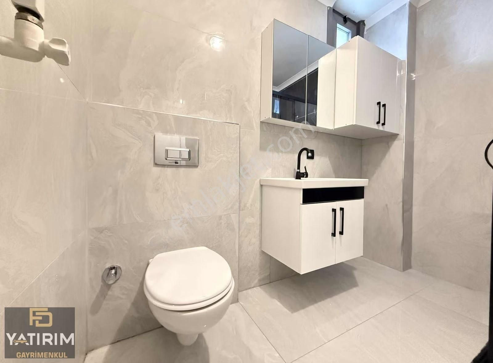 Hastane Ve Metro Durağı Yakını 3+1 150 M2 Bahçe Dubleksi - Görsel 10