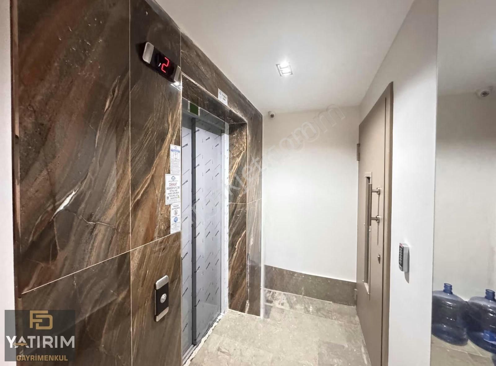 Nenehatun Merkezde Asansörlü 2+1 100 M2 Lüx Fırsat En Üst Kat - Görsel 5