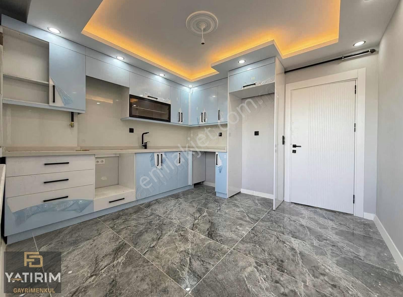 Nenehatun Merkezde Asansörlü 2+1 100 M2 Lüx Fırsat En Üst Kat - Görsel 2
