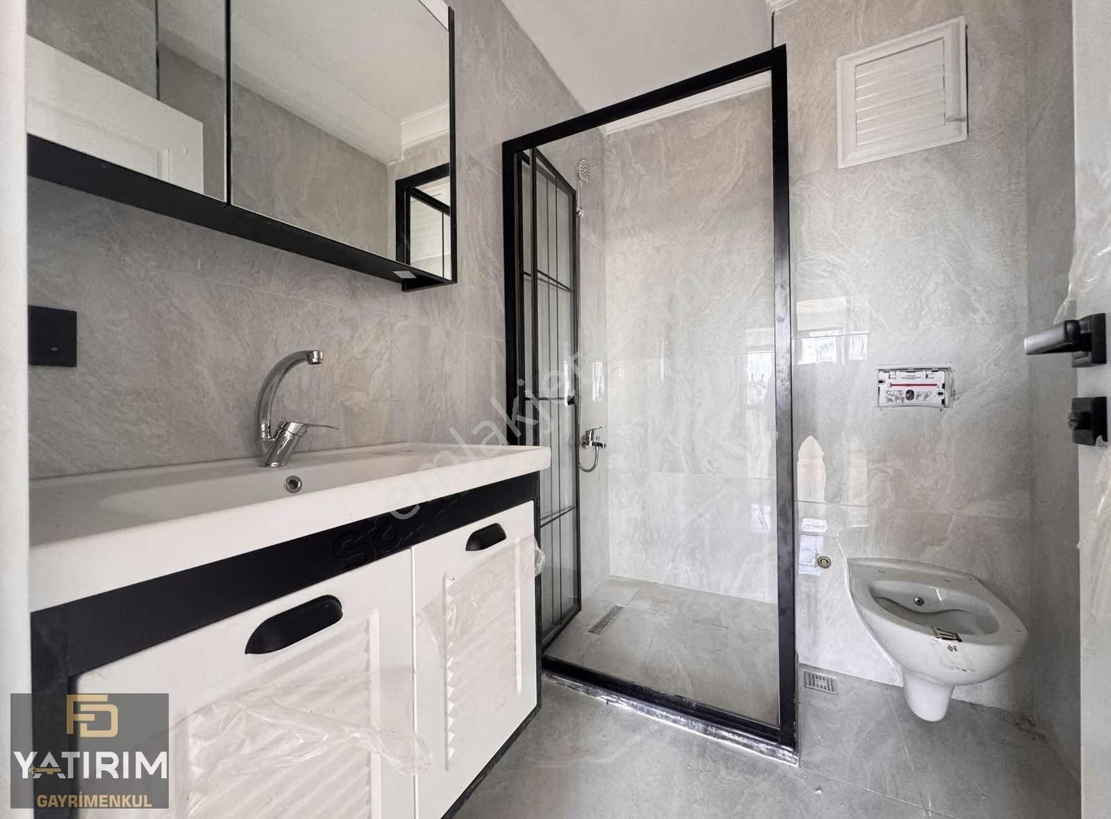 Bağlarbaşı Mah İstasyon Cad Yakını 2+1 95 M2 En Üst Kat Daire - Görsel 12