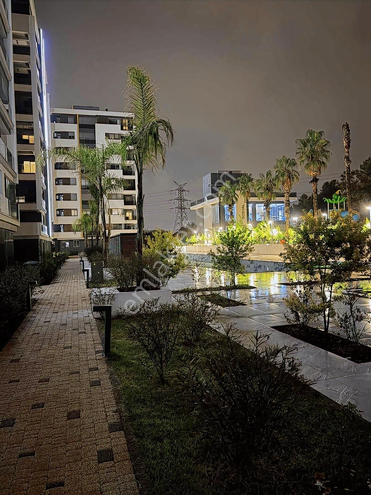 Lüks Sitede Sıfır Eşyalı Kiralık Tripleks 1+1 Daire - Görsel 25