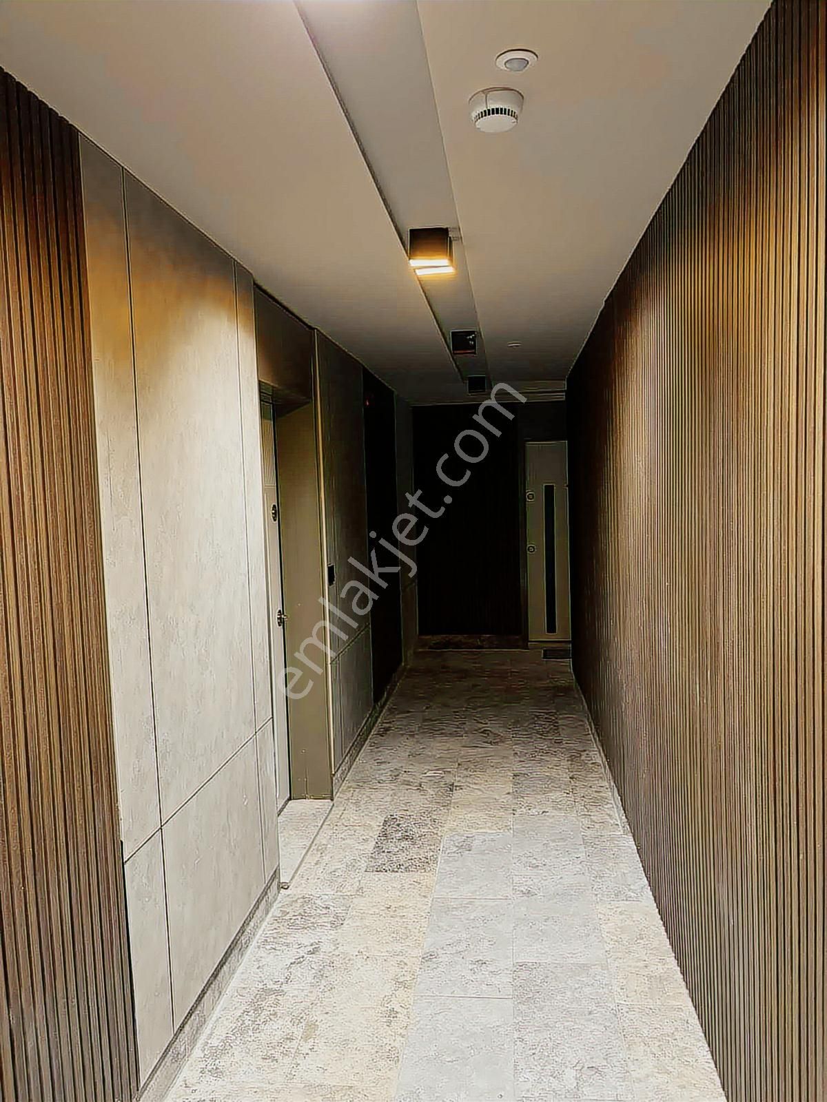 Lüks Sitede Sıfır Eşyalı Kiralık Tripleks 1+1 Daire - Görsel 21