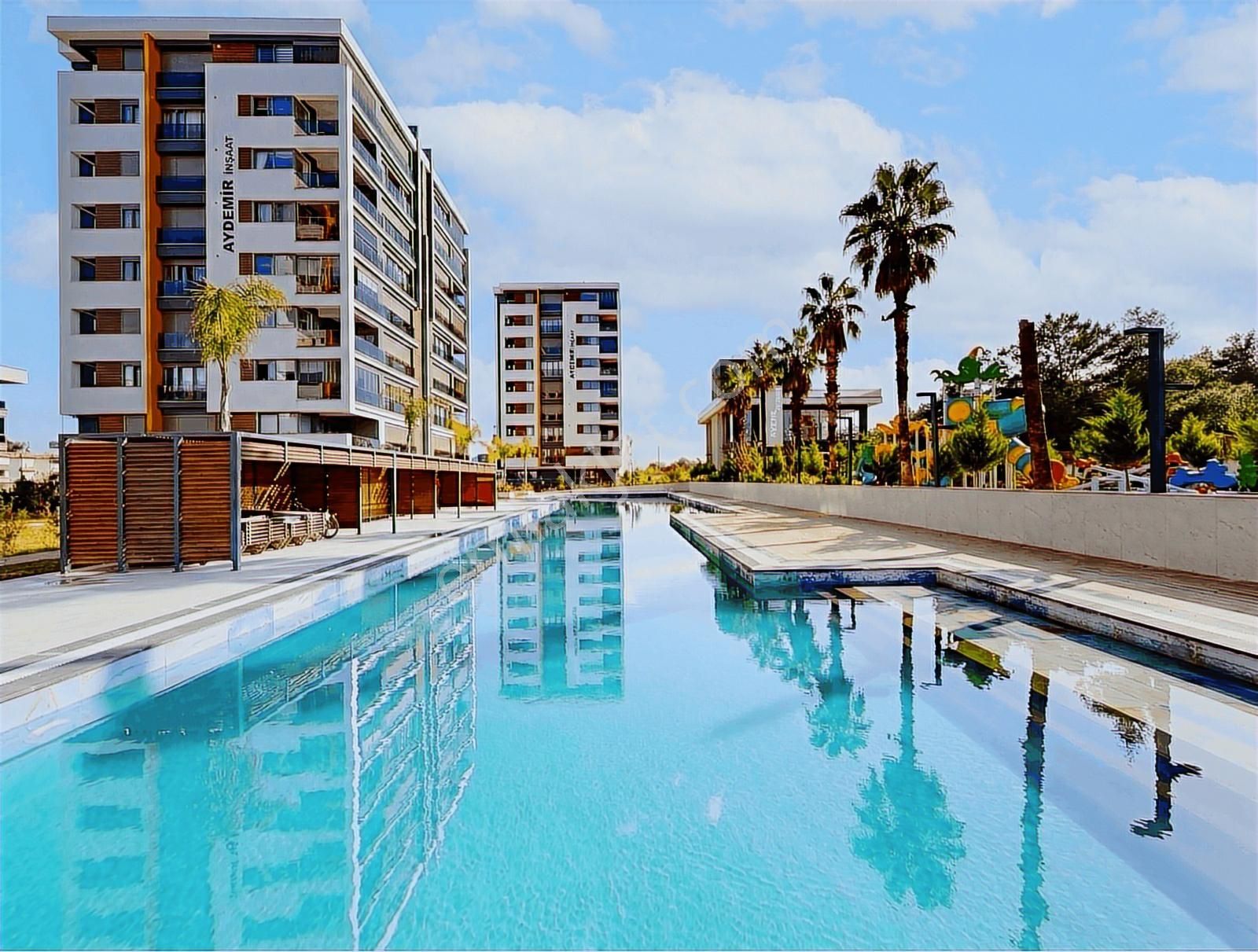 Lüks Sitede Sıfır Eşyalı Kiralık Tripleks 1+1 Daire