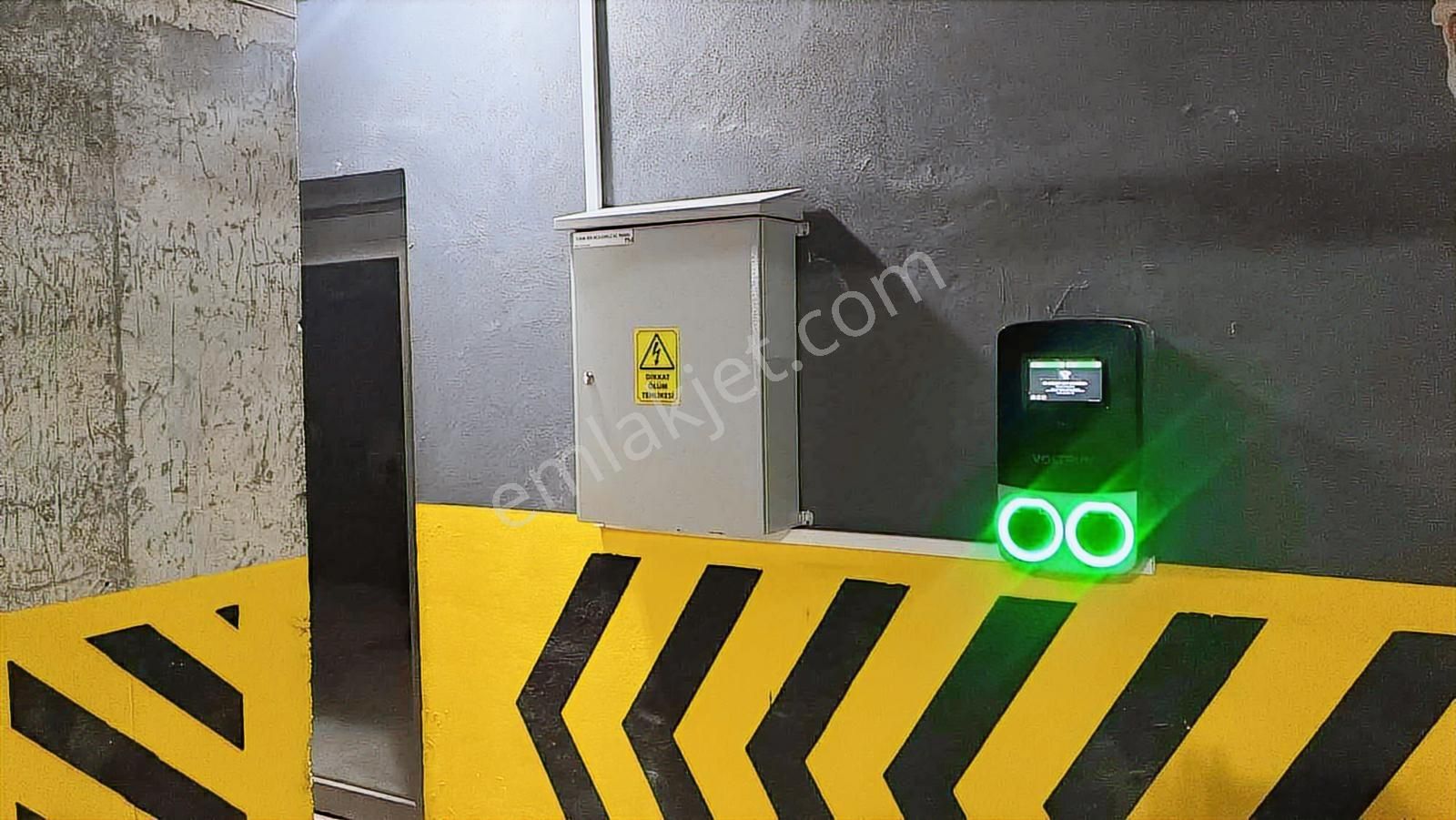 Lüks Sitede Sıfır Eşyalı Kiralık Tripleks 1+1 Daire - Görsel 35