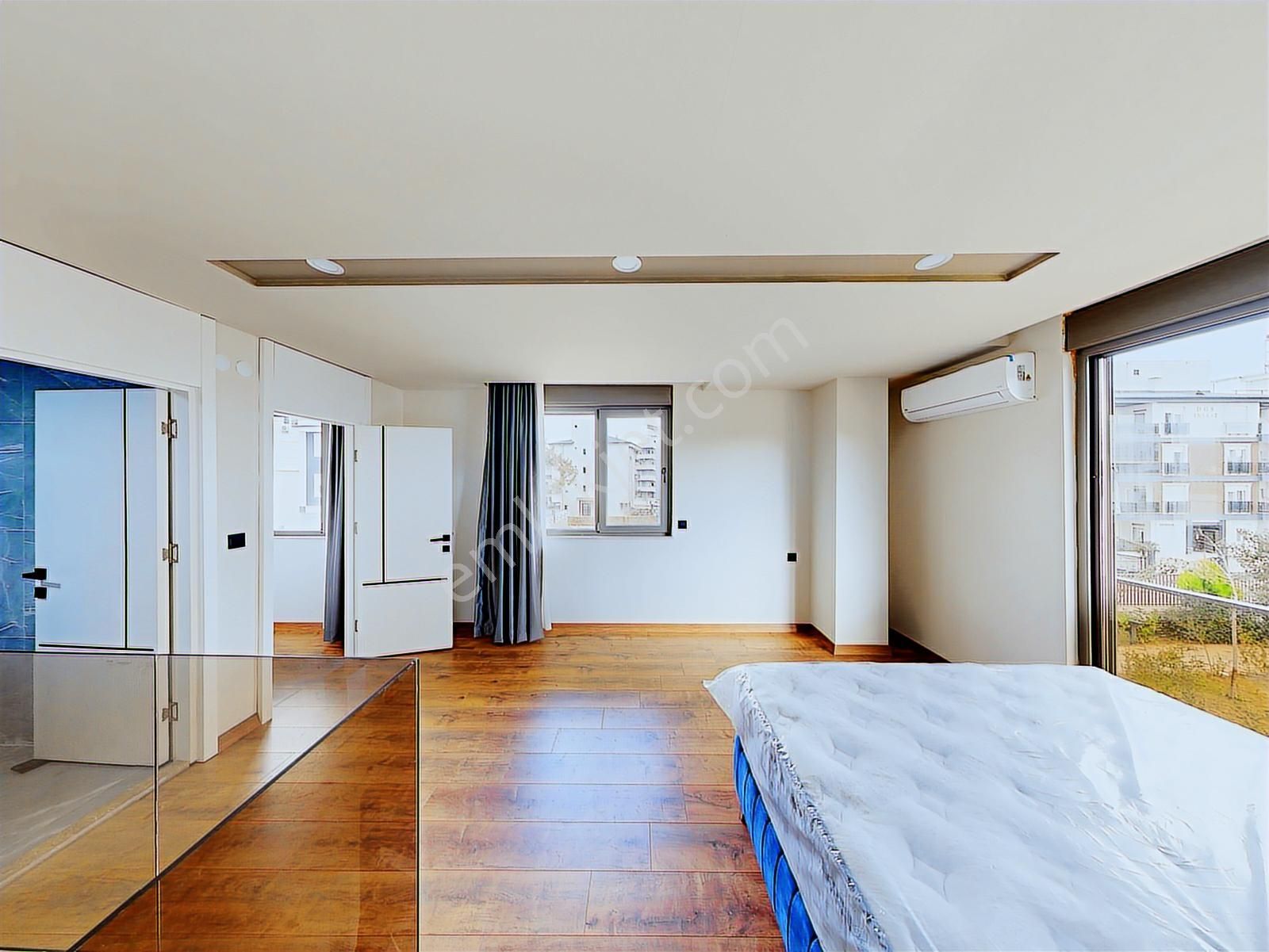 Lüks Sitede Sıfır Eşyalı Kiralık Tripleks 1+1 Daire - Görsel 15