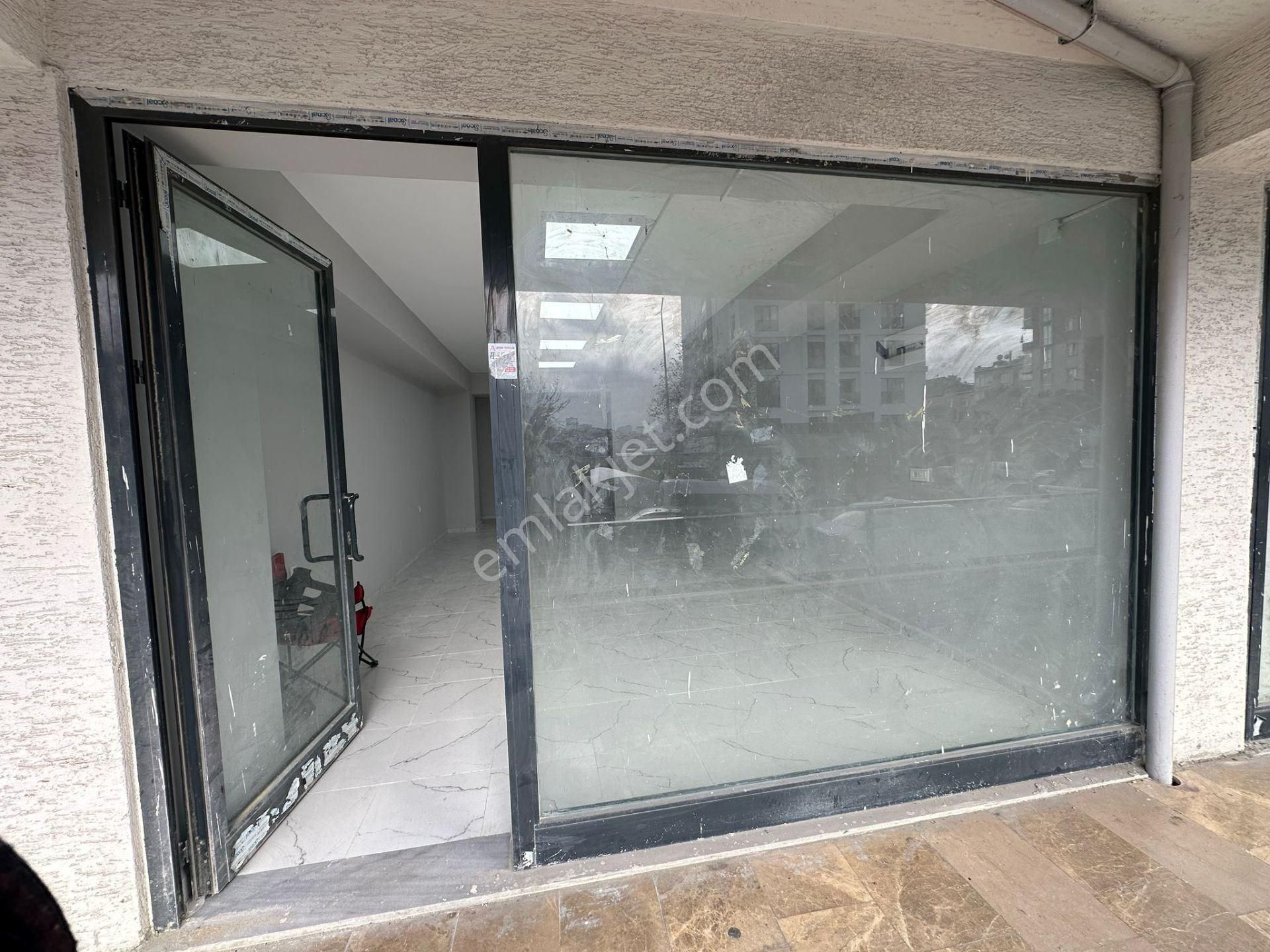 Bağcılar Kirazlı Butik Site Altında Cadde Üstü Kiralık Dükkan - Görsel 3