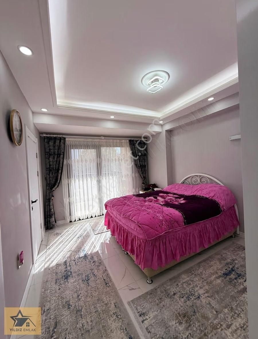 Bayır Mahallesinde 3 Gizli Odalı, Özel Tasarım 2+1 | Muğlada E - Görsel 13