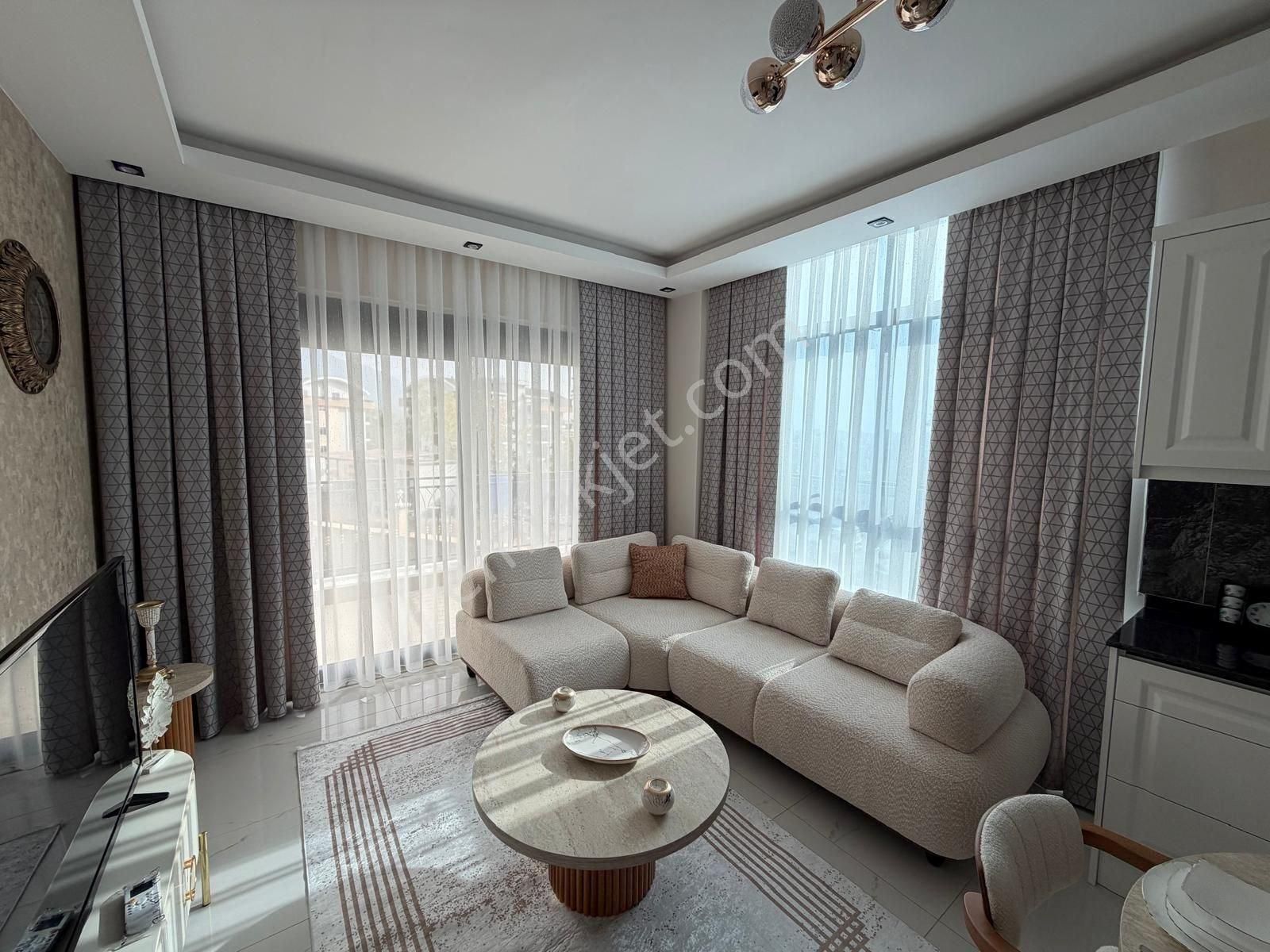 Alanya’da Şık 1+1 Daire - Prestijli Oba Bölgesi - Görsel 2