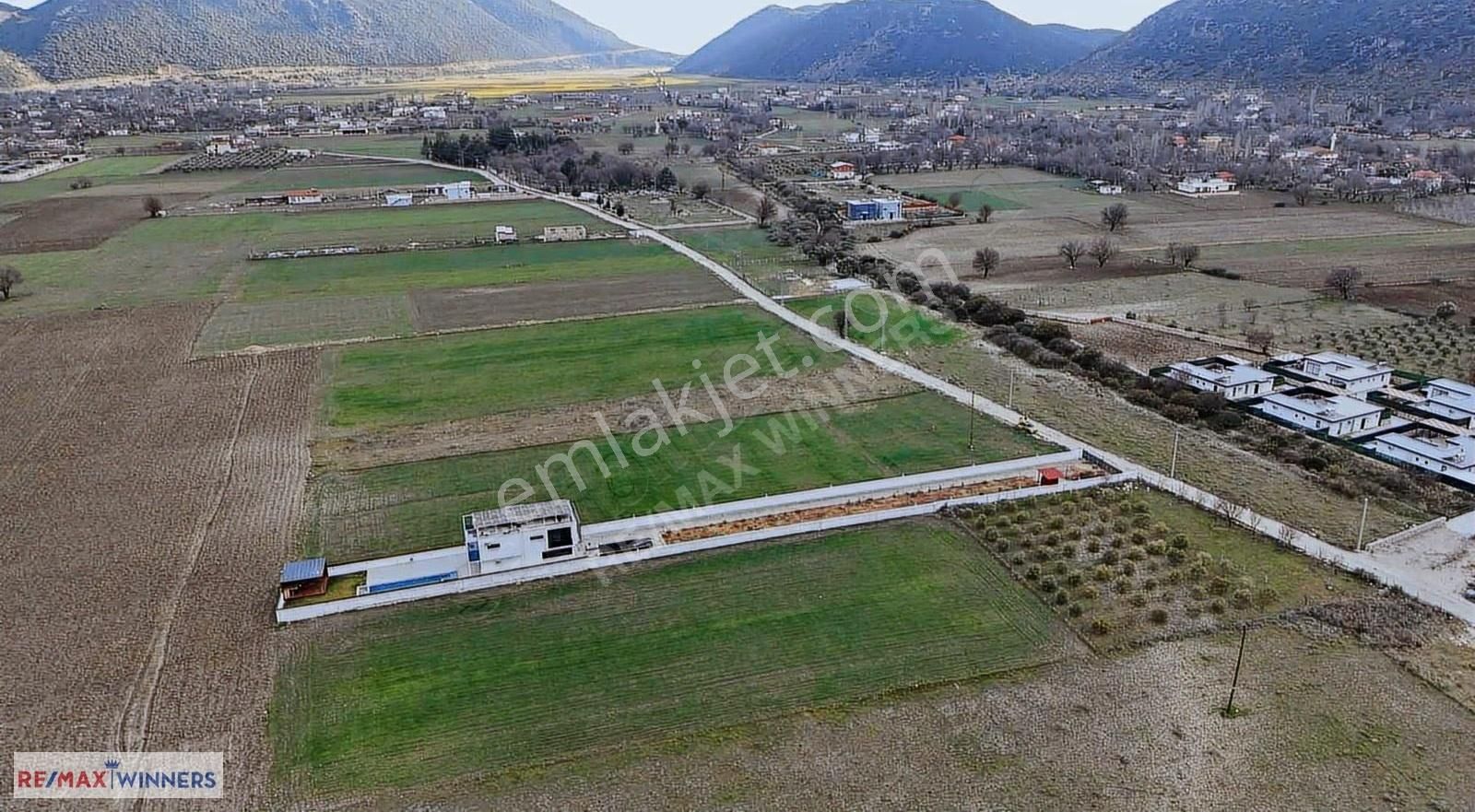 Yayla Bezirgan'da 1.686 M2 Satılık Tarla Fırsat - Görsel 6