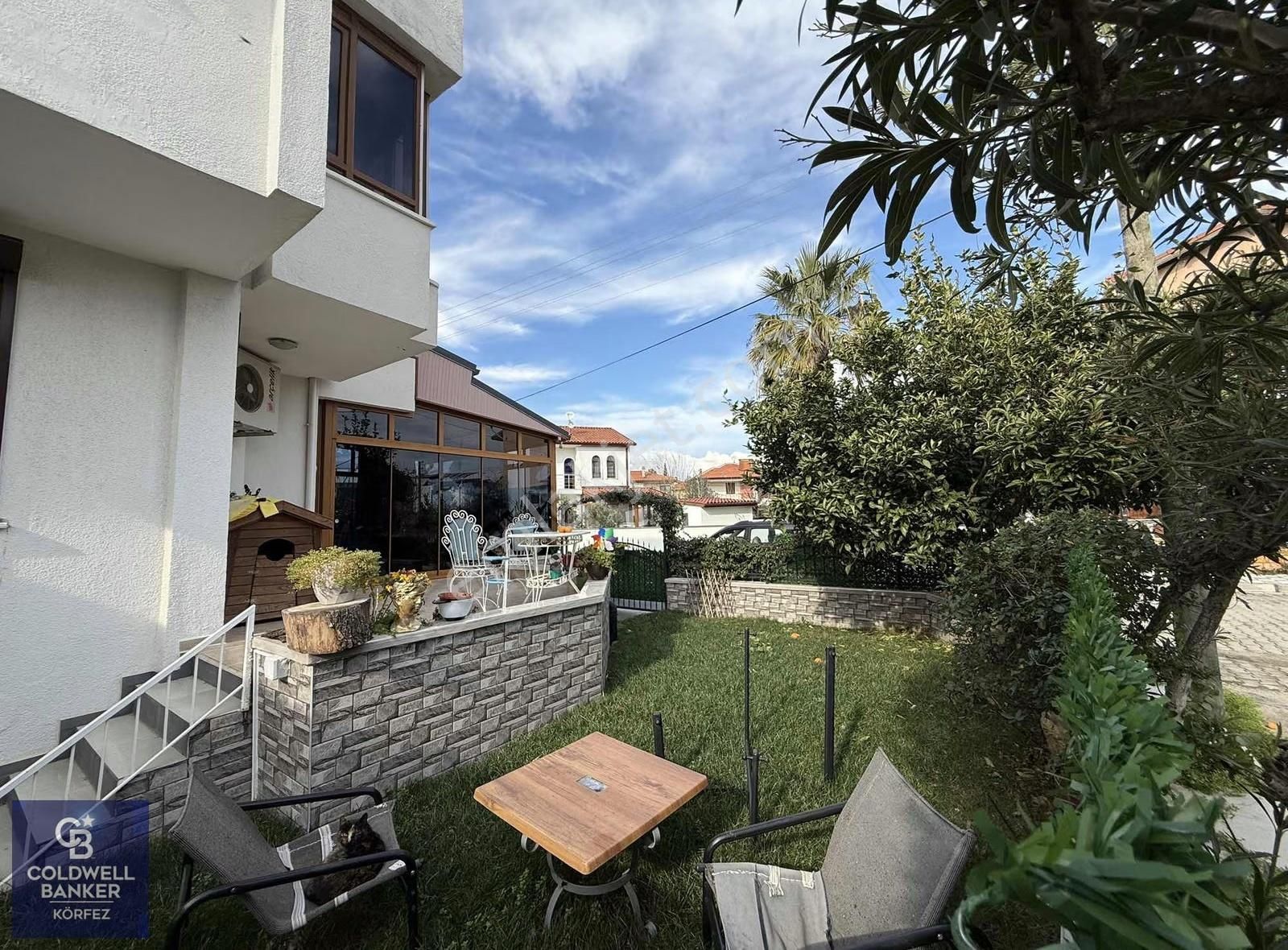 Burhaniye Ören Denize 50m Müstakil Villa 130 M2 Bahçe Kullanımlı - Görsel 14