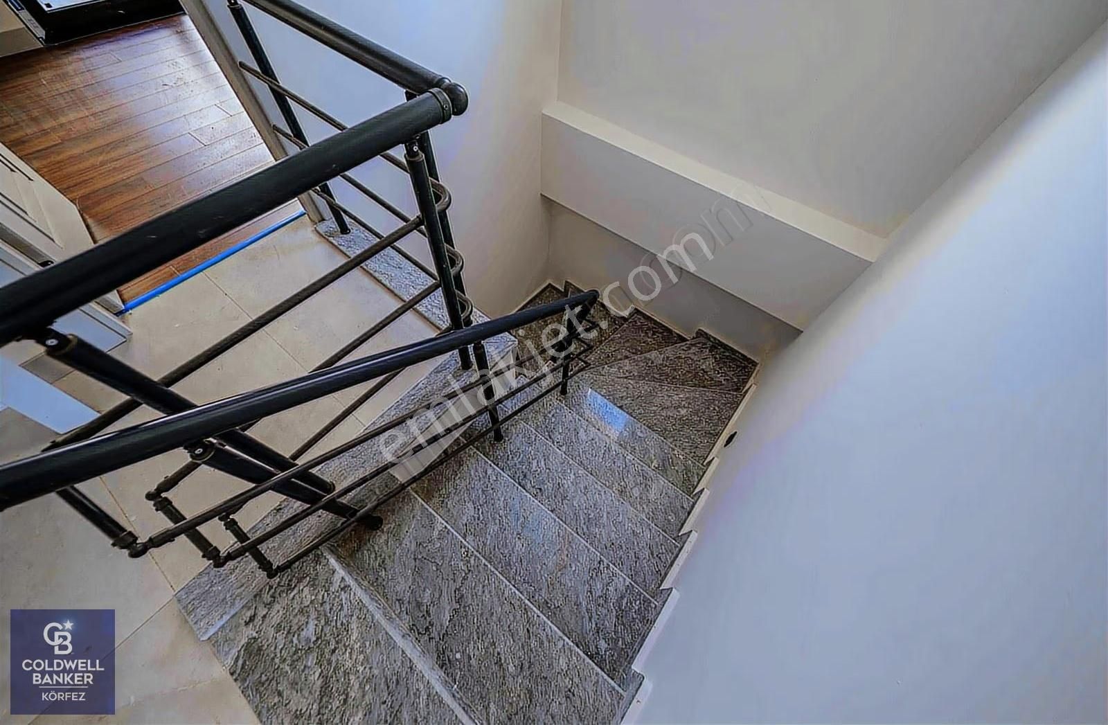 Altınoluk'ta Bahçe Kullanımlı 4+1 Daire - Görsel 14