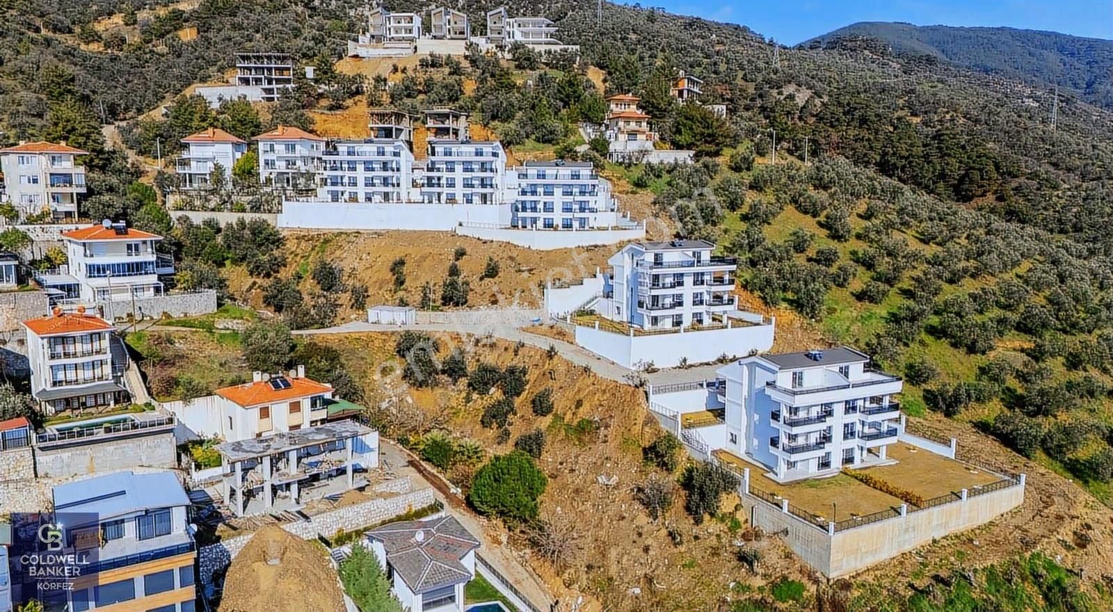 Altınoluk'ta Panoramik Deniz Manzaralı 2+1 Daire - Görsel 8