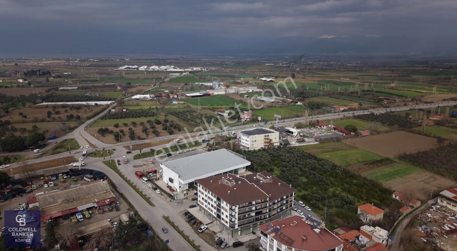 Burhaniye Yeni Garaj Yanında 3+1 Yerden Isıtmalı Ayrı Mutfaklı