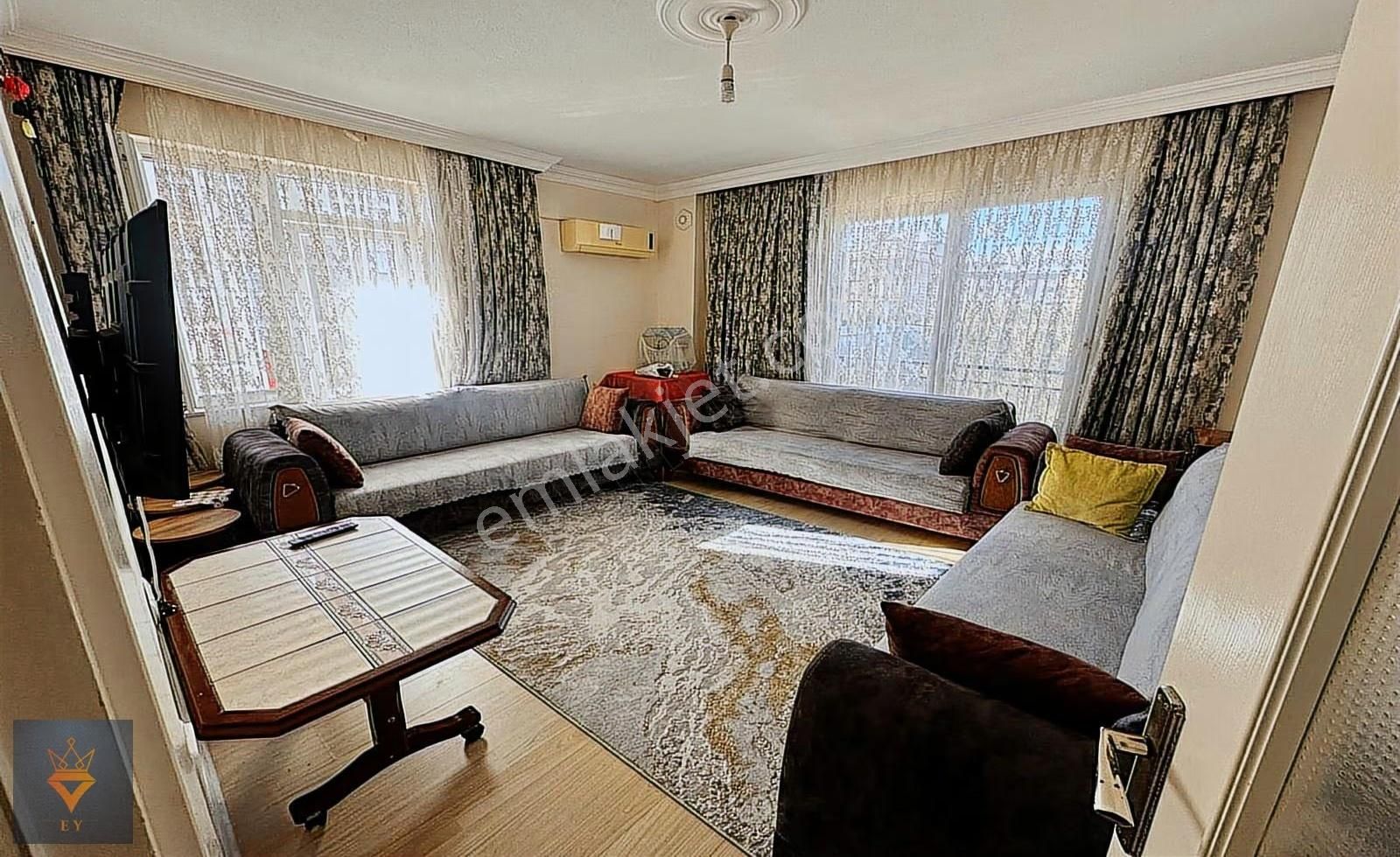 Habiplerde Katta Asansörlü Acill Satılık 2+1