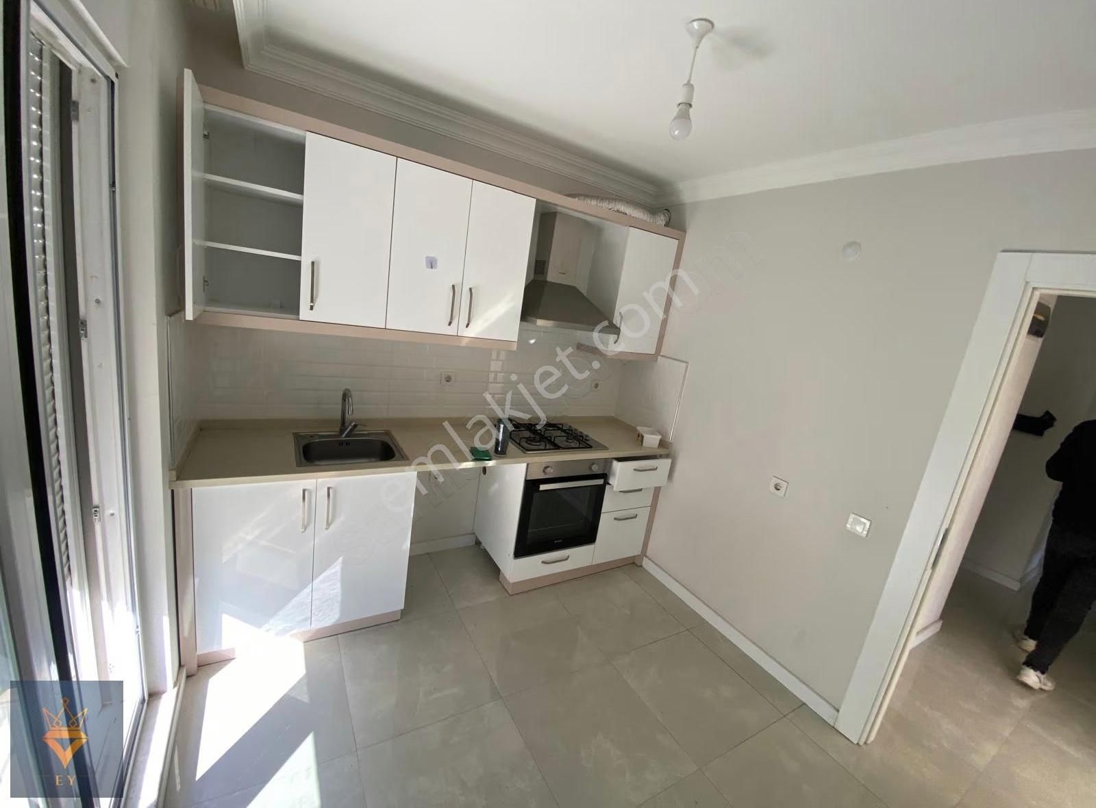 Kepezin Gözdesi Manolya Sitesinde Full Kredili 2+1 Arakat Daire