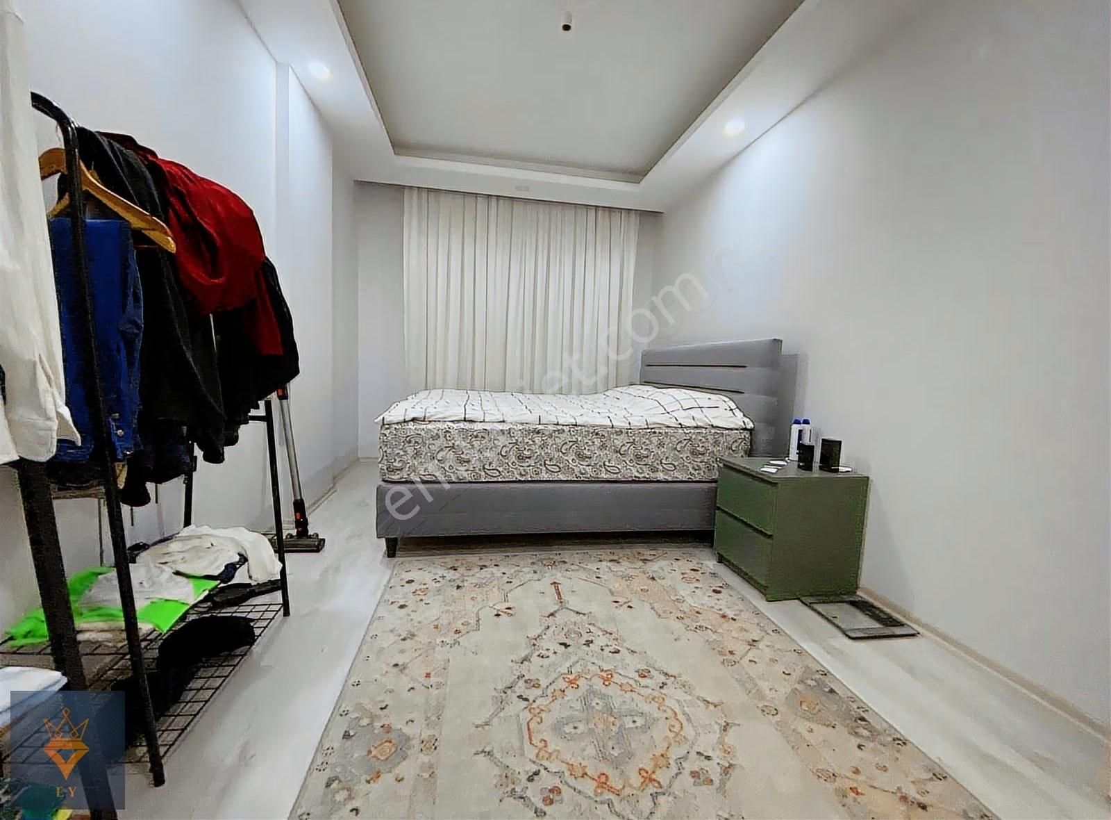 Kırçiçeği Caddesi Üzerinde Doğalgazlı Havuzlu Site İçi 2+1 Daire - Görsel 8