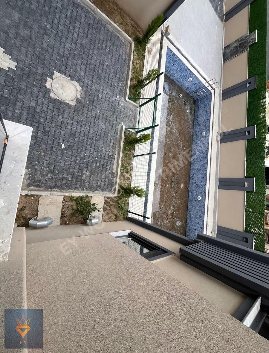 Havuzlu Site İçerisinde Katta 1+1 - Görsel 3