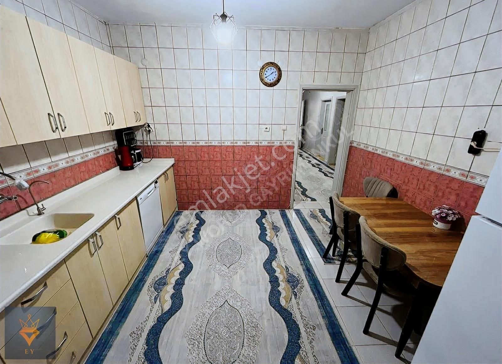 Kepez Fatih Mahallesin'de 3+1 Müstakil Ev Sevenler İçin İdeal - Görsel 3