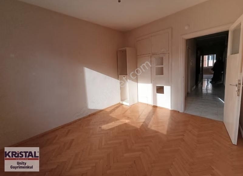 Kristal Unity'den Cumhuriye Mahallesin'de Satılık 3+1 Daire - Görsel 6