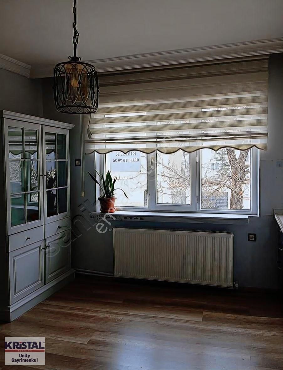 Şarhöyük Mahallesinde 2 Katlı Satılık Fırsat Daire - Görsel 6