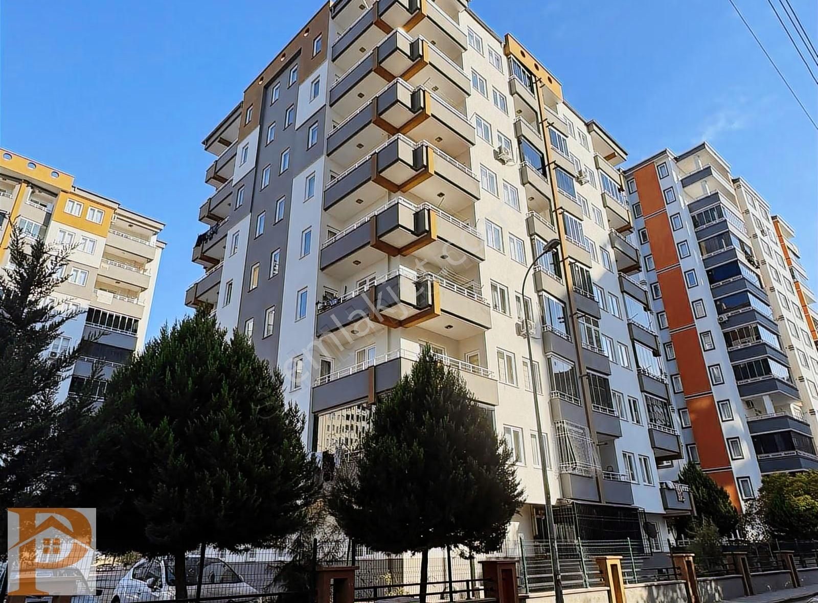 Fıstıklık'ta Satılık 2+1 Bakımlı Daire - Görsel 24