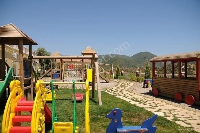 Alanya Gold Cıty’de Otel Konseptli Lüks 2+1 Daire - Görsel 24