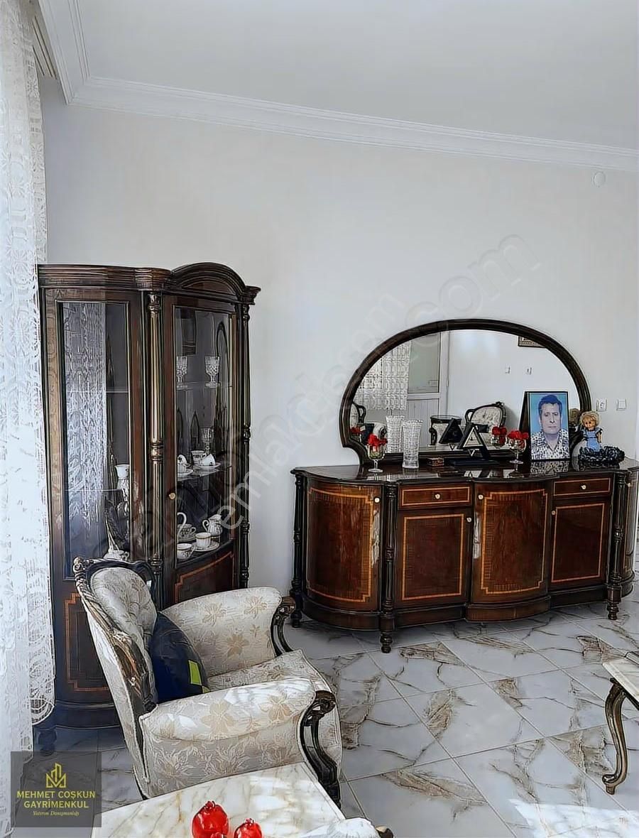 Kıyıboyu Groseri Civarı Eşyalı Müstakil 2+1 Kiralık Bahçeli Ev - Görsel 2