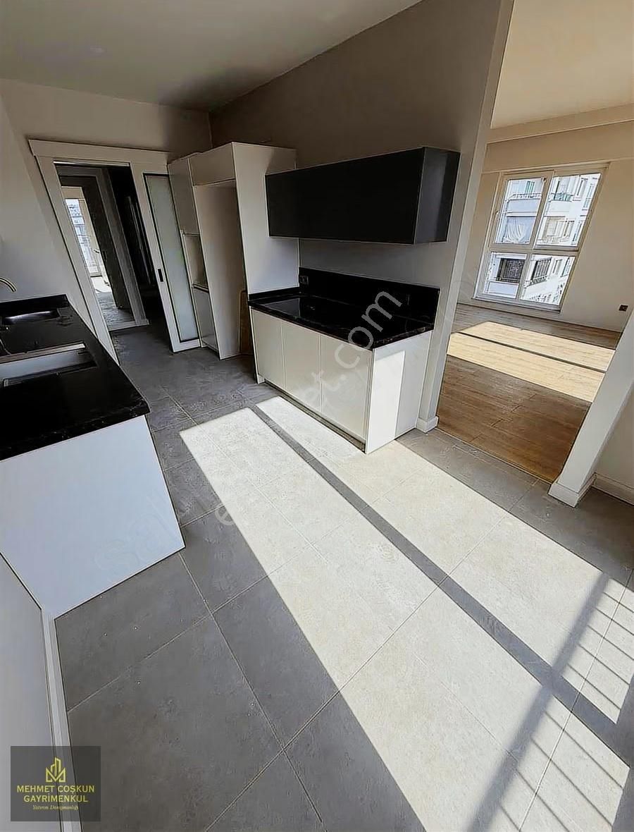 Huzurevlerinde Göktekin Kalitesiyle İskanlı Satılık 3+1 Daire - Görsel 24