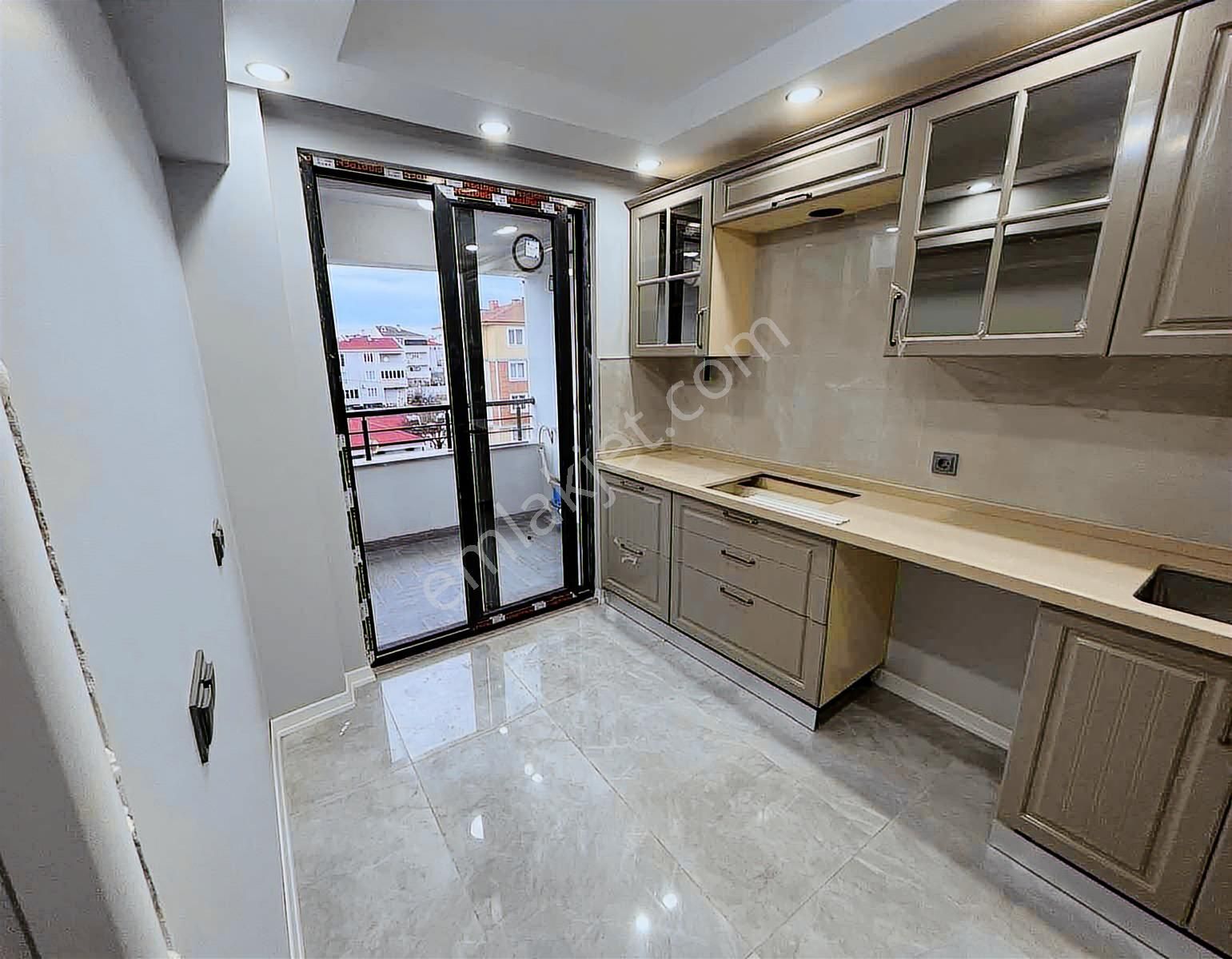 Çorlu Cumhuriyet Mahallesinde Satılık 2+1 Daire - Görsel 6