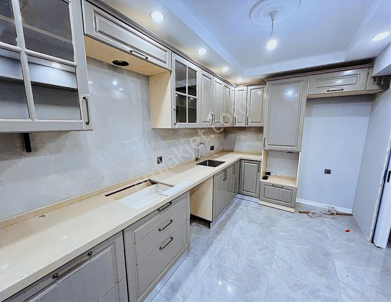 Çorlu Cumhuriyet Mahallesinde Satılık 2+1 Daire - Görsel 2