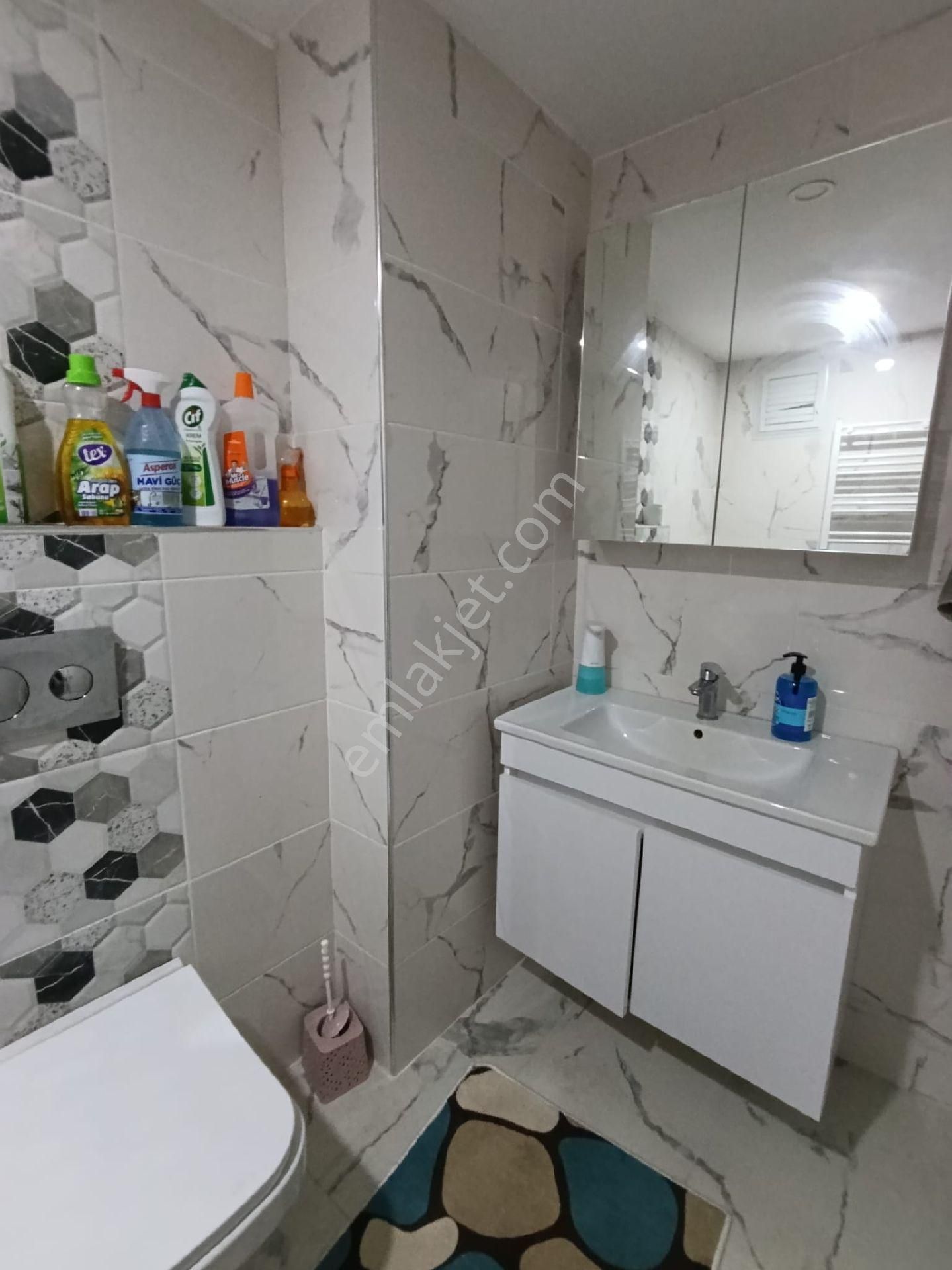 Küçükçekmece Cennet Mah. Satılık Ön Cephe 2+1 Arakat - Görsel 19