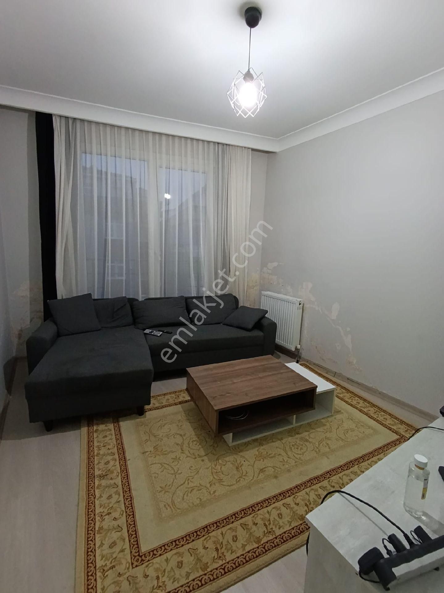 Küçükçekmece Cennet Mah. Satılık Ön Cephe 2+1 Arakat - Görsel 6