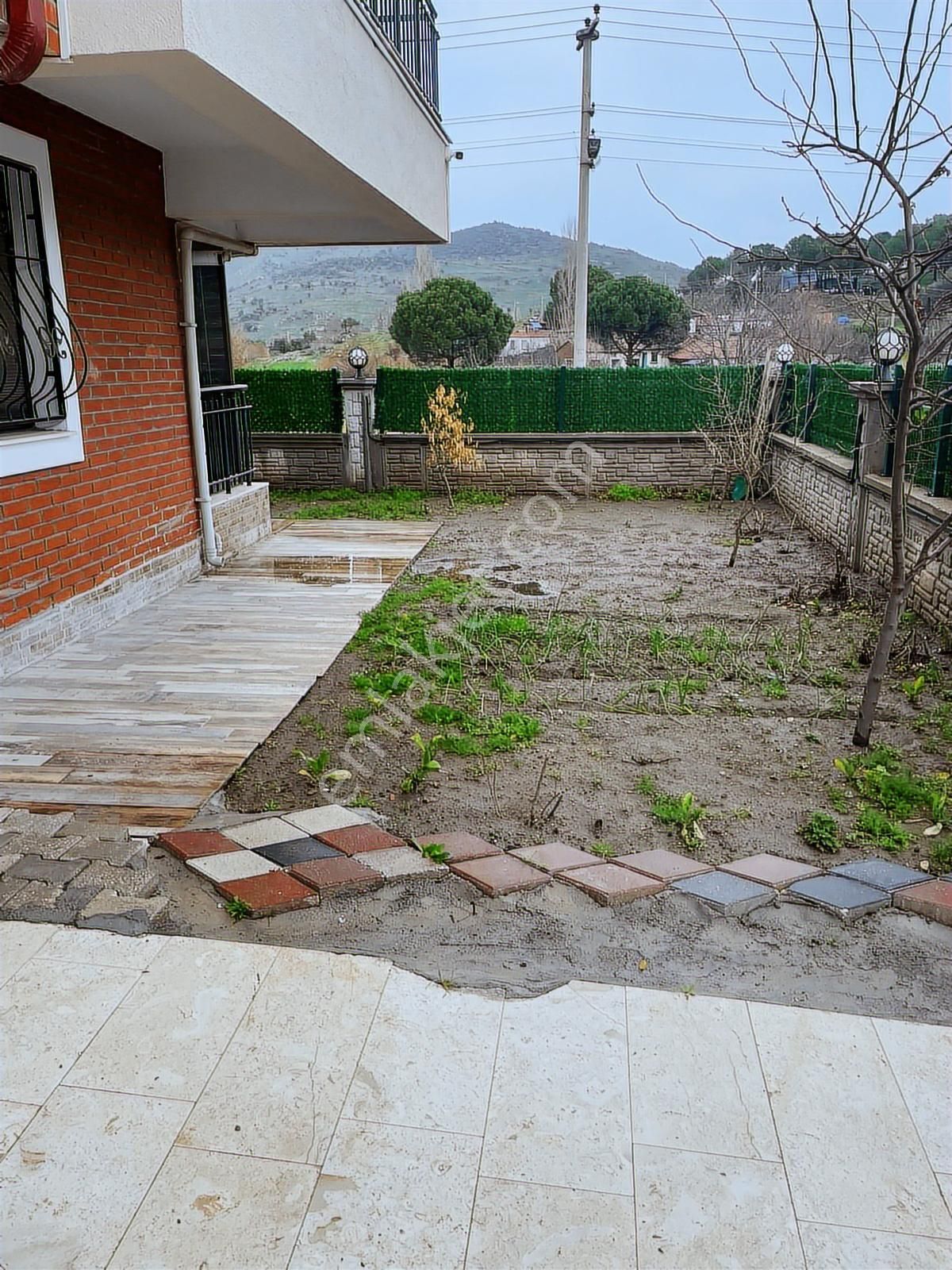 İslamsaray Mah.'de Cadde Cepheli, Bahçeli & Otoparklı 2+1 Daire - Görsel 5