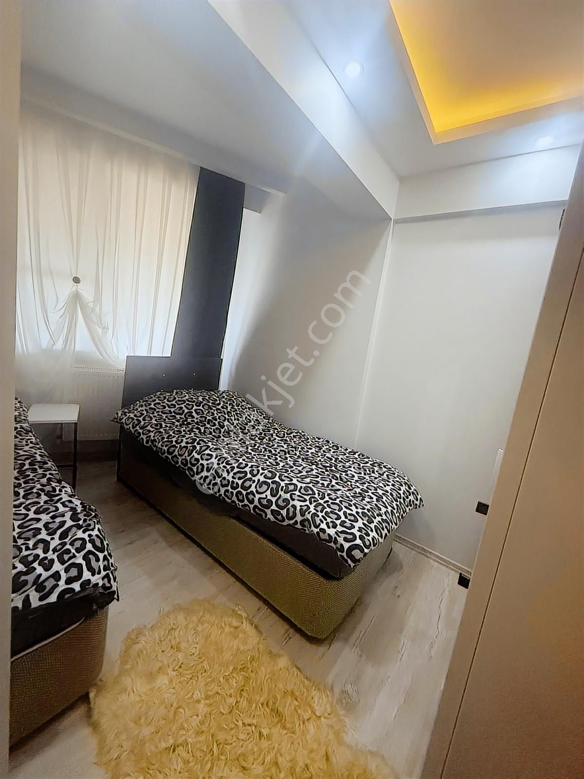 İslamsaray Mah.'de Cadde Cepheli, Bahçeli & Otoparklı 2+1 Daire - Görsel 8