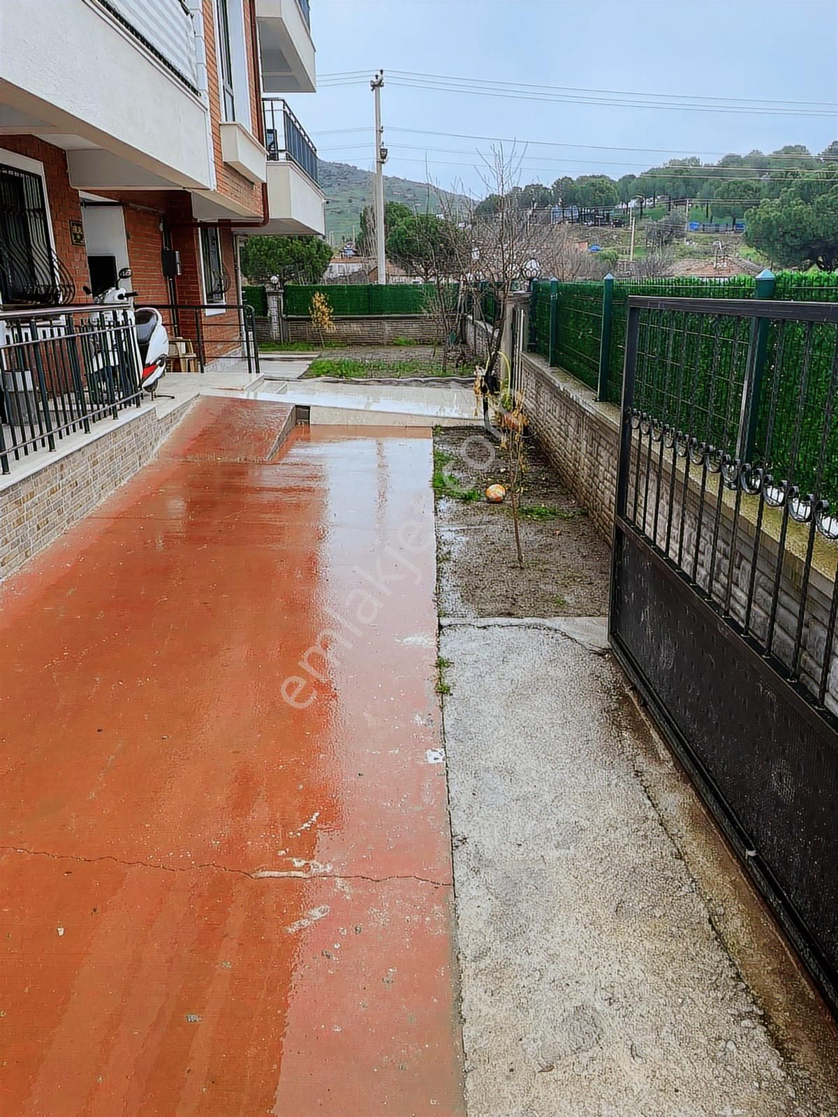 İslamsaray Mah.'de Cadde Cepheli, Bahçeli & Otoparklı 2+1 Daire - Görsel 21