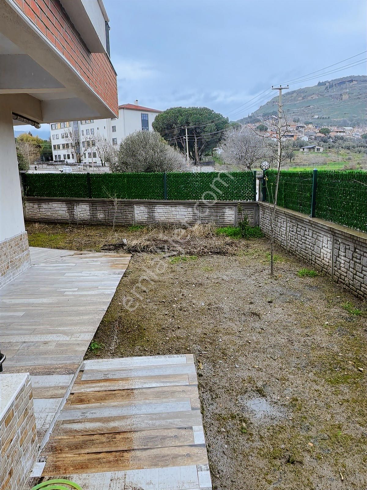 İslamsaray Mah.'de Cadde Cepheli, Bahçeli & Otoparklı 2+1 Daire - Görsel 4