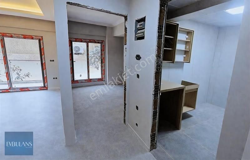 Eşsiz Lokasyon Girne Caddesi Yanı A Sınıf Lüx 1+1 Daire - Görsel 6